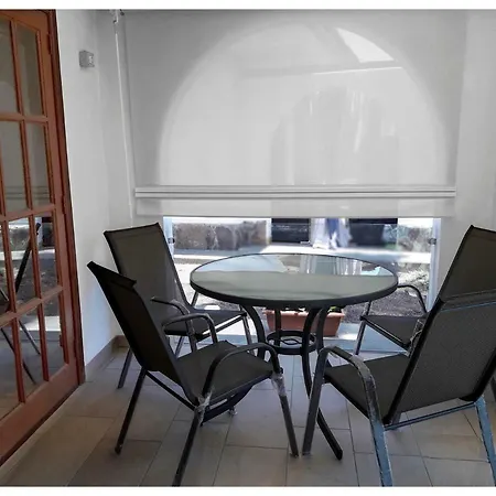 Lyra Is A New Experience, Beauty And Silence Apartman *