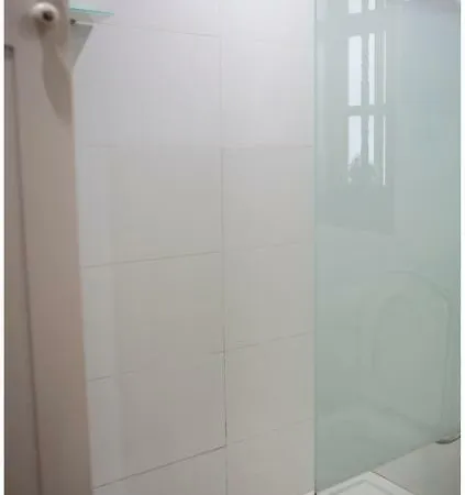 Lyra Is A New Experience, Beauty And Silence Apartman