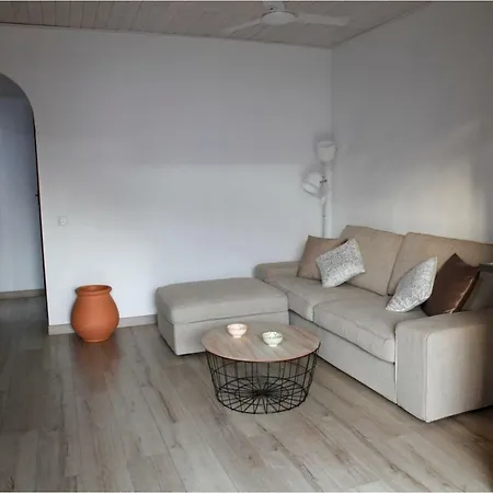 Lyra Is A New Experience, Beauty And Silence Apartamento *