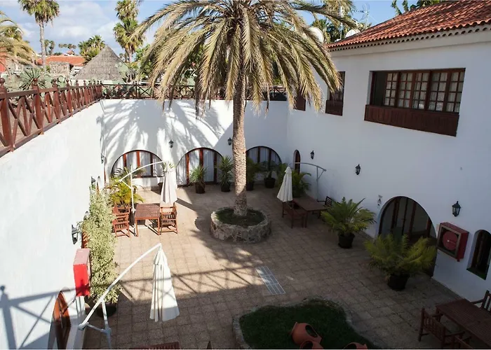 Apartament Lyra Is A New Experience, Beauty And Silence *